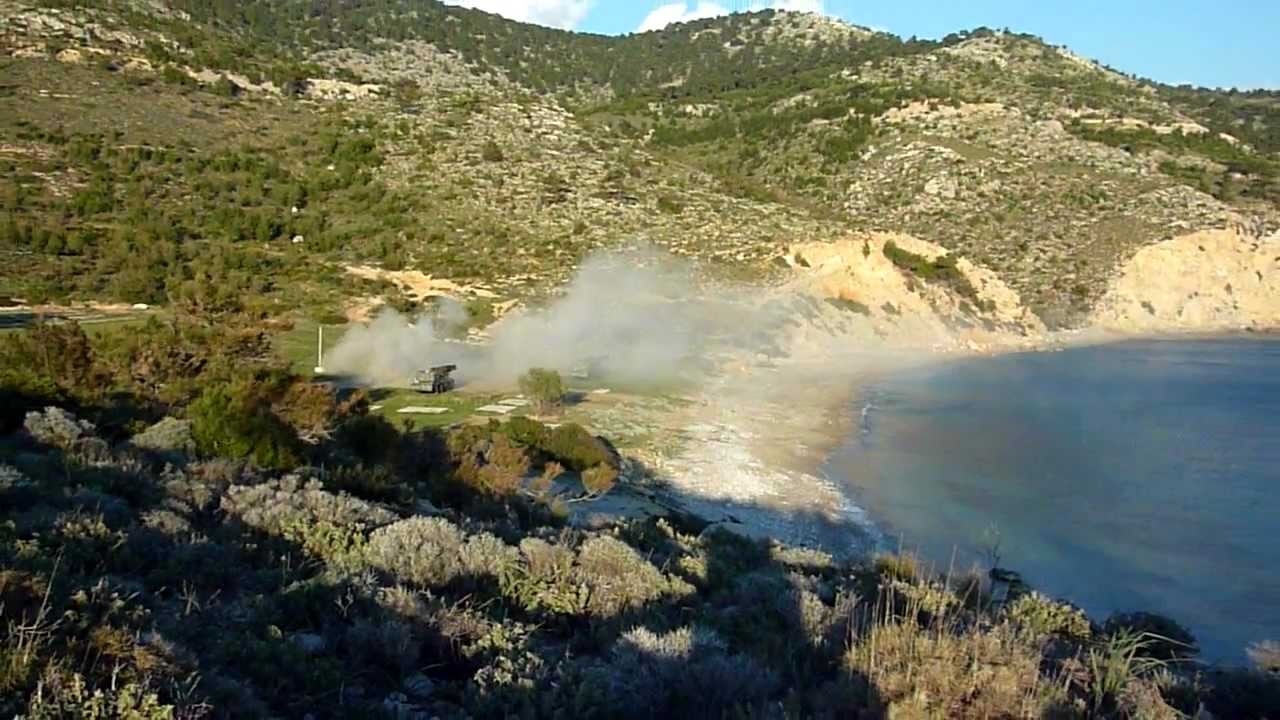 Hellenic Artillery RM70 firing.