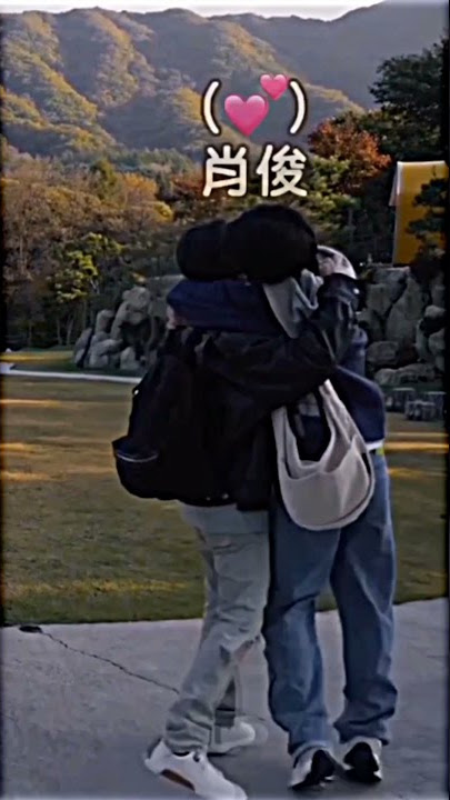 henxiao cute hug #hendery #xiaojun #bxb #wayv