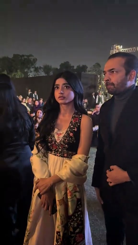 Sehar Khan Shines at HUM TV's 20th Anniversary Celebration ?✨#20YearsOfHUM