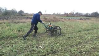 Самодельная роторная косилка с бензопилы урал 2...DIY rotary mower from chainsaw...