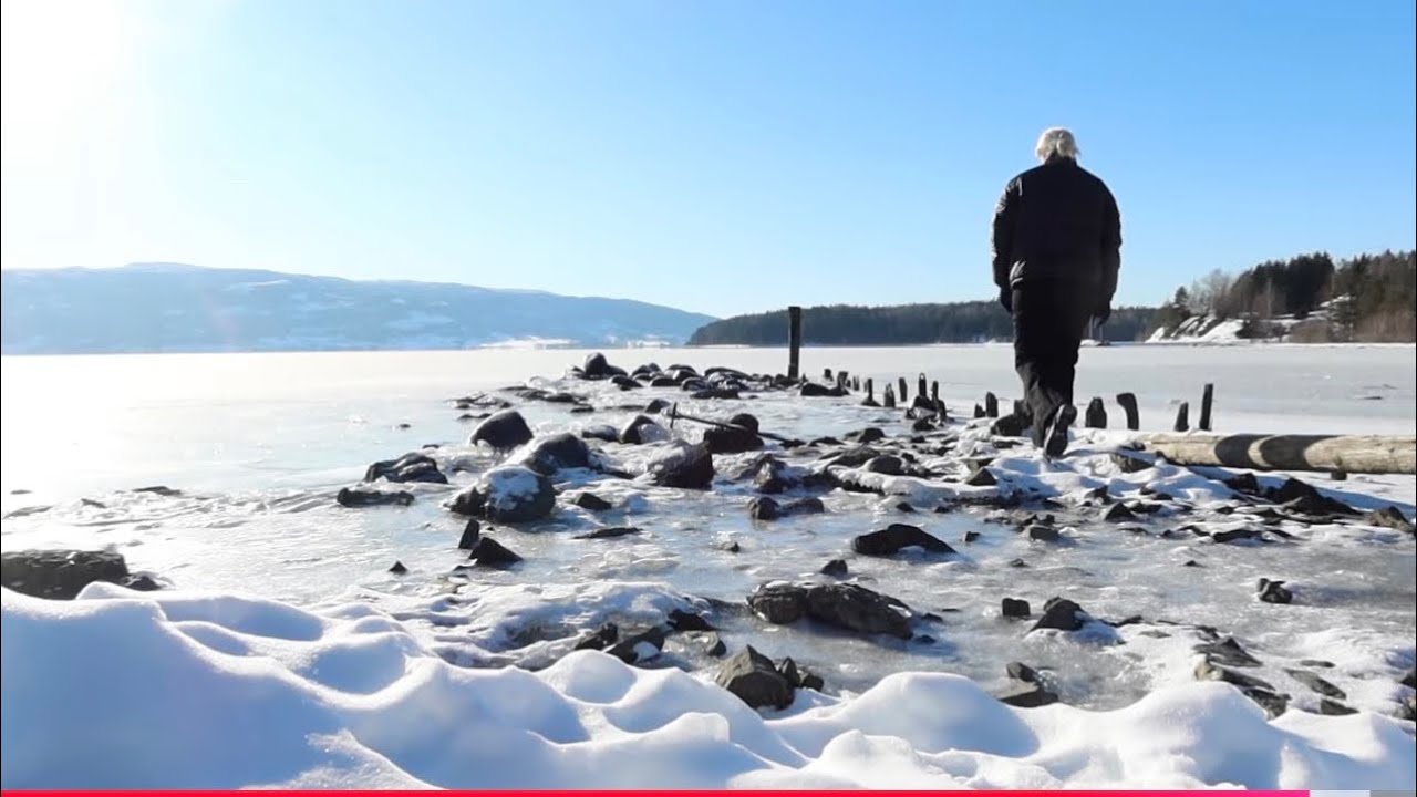 Хлеб на #закваске, согревающий рисовый #суп  с солёным огурцом, гуляю по ледяному фьорду Норвегии 🇳🇴