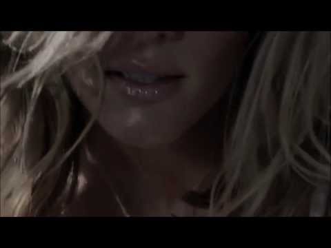 Youtube: Shy’m – Mes Fantaisies