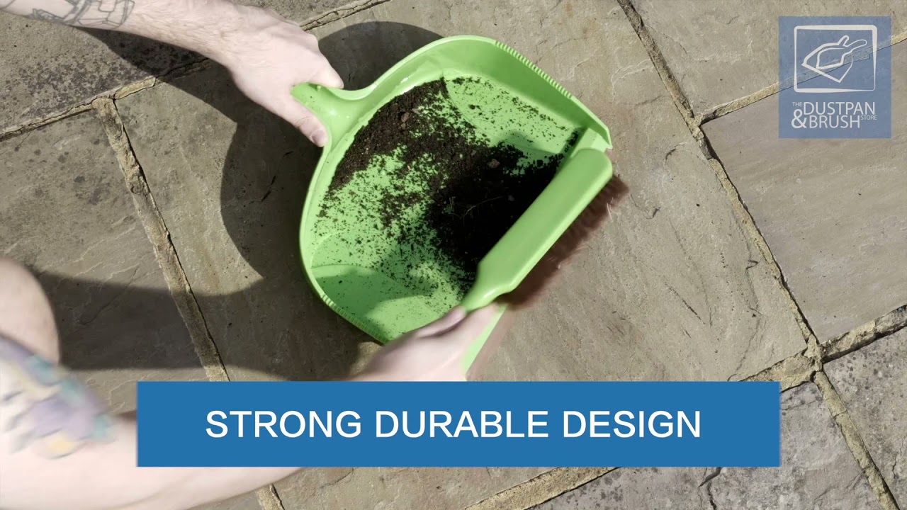 THE BEST GARDEN DUSTPAN AND BRUSH SET! A MUST HAVE GARDEN CLEANING TOOL