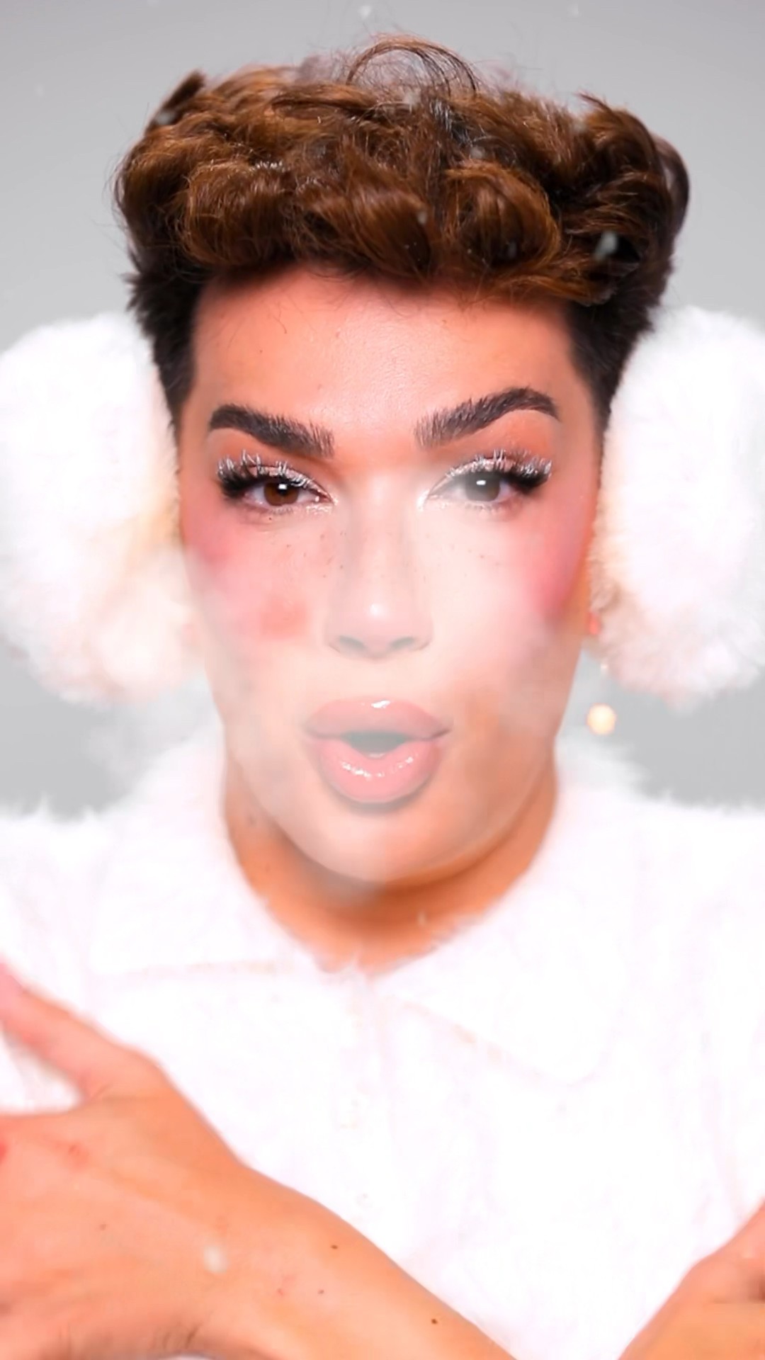 TRYING COLD GIRL MAKEUP! ❄️