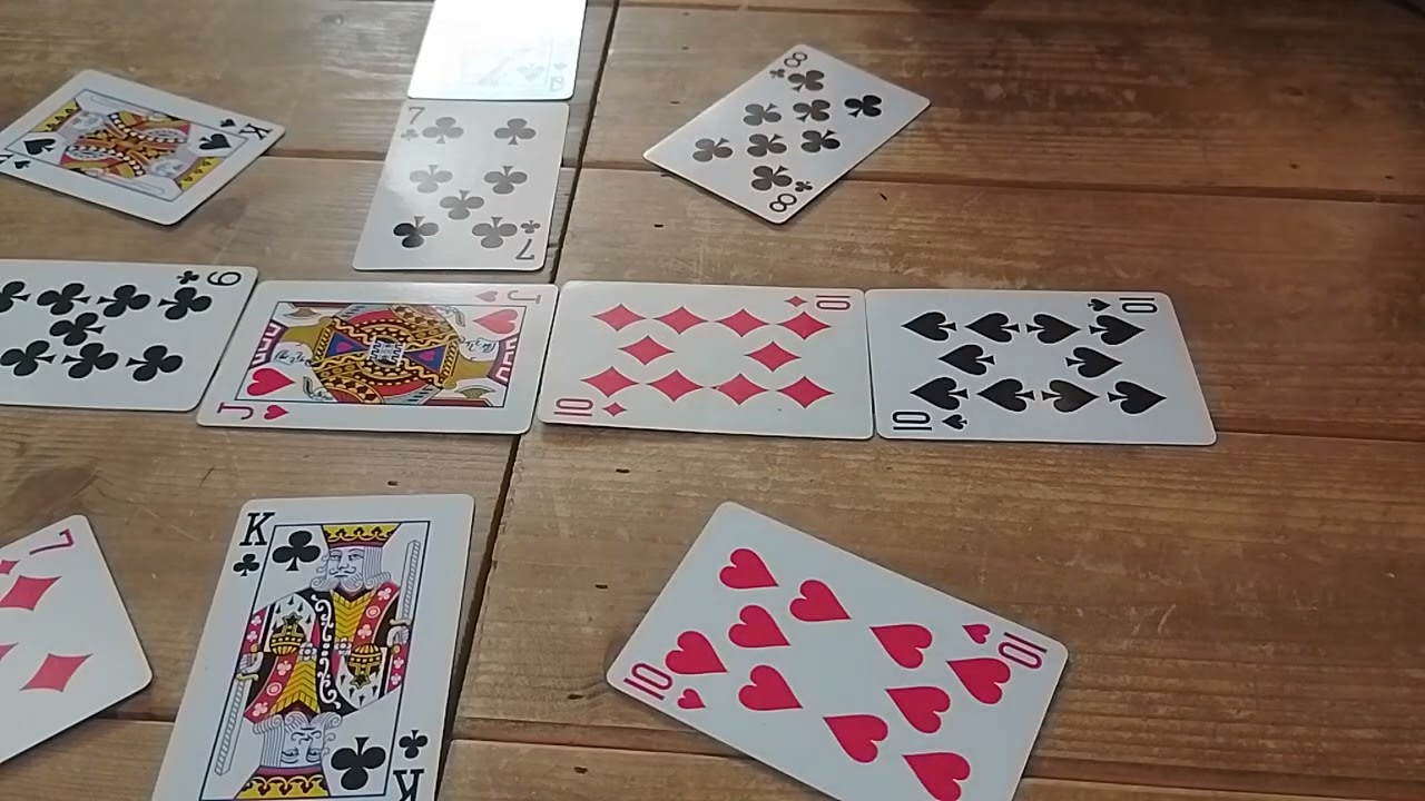 4 tháng 3, 2026:Bộ bài tịch thu của học trò.Trả lại  nó cuối giờ không nhận.Giờ dọn đồ thấy ra bói..