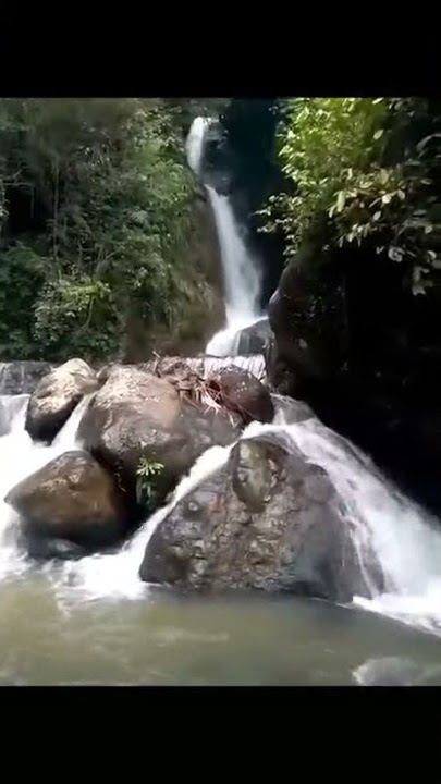 story wa jalan jalan lihat Curug cihaur