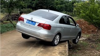 Unbelievable Skills! 😱 Old Driver Pulls Off INSANE Maneuver!