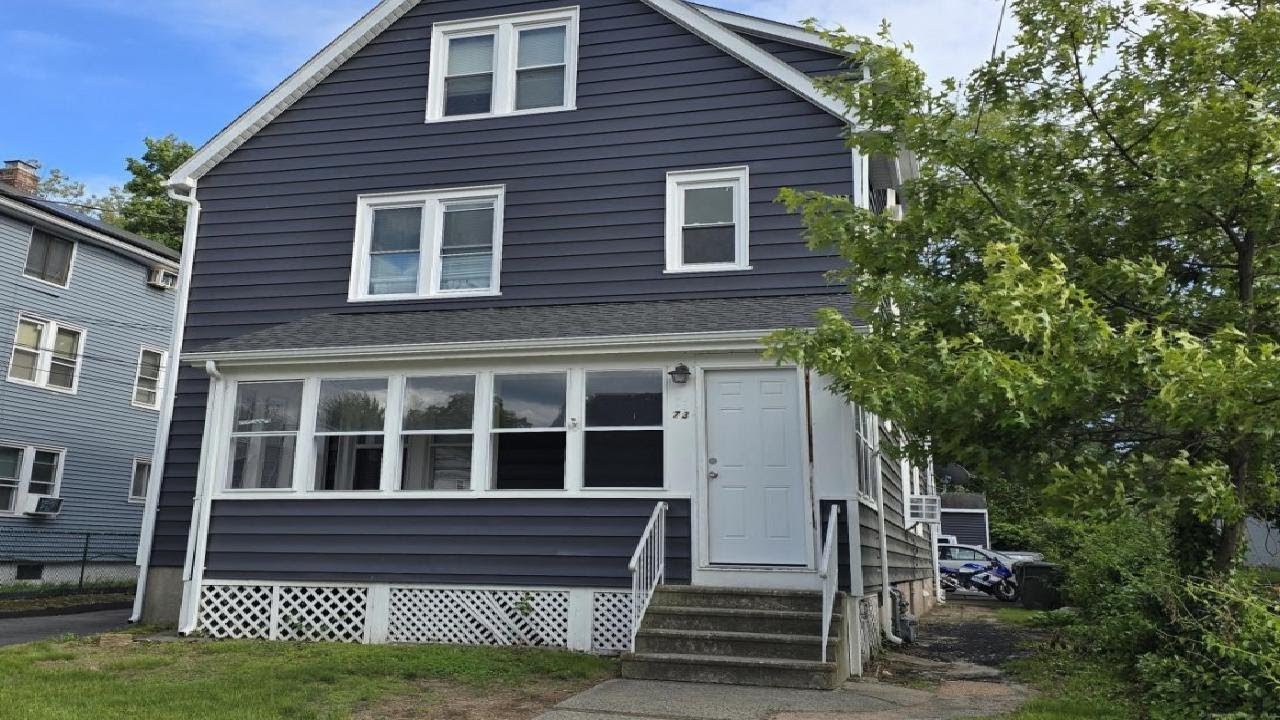 73 Bliss Street, East Hartford, CT Presented by Rob Rosa.