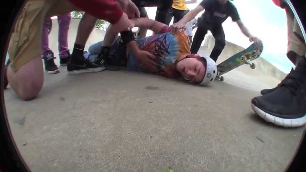 bmx knockout seizure and concussion YouTube