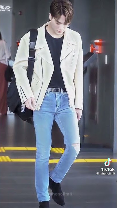 Airport Fashion