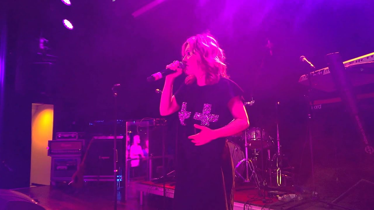 Alexia - Ice MC medley / Sweet Dreams (Live @ M/S Baltic Queen 22/05/2015)