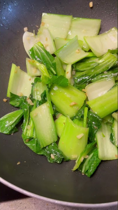 Pakchoi with oyster sauce and garlic | How I stir fry most vegetables | Only 10 minutes