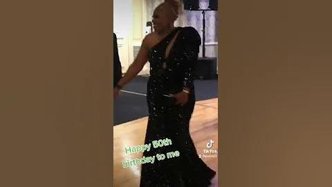 THE BIRTHDAY ENTRANCE 🎂🍾🥂🎊🎊