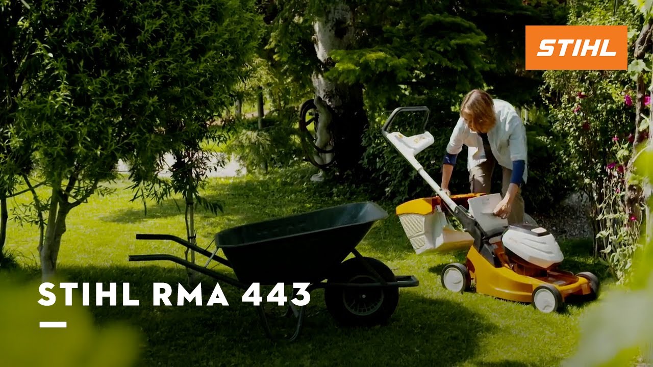 Hoe werkt de accu grasmaaier RMA 443 C? - YouTube