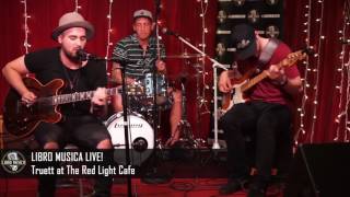Libro Musica Live Truett Performing Deliver Me