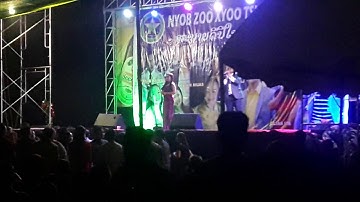 Koos loos & Ulias lis txiv neej ua poj niam qhev