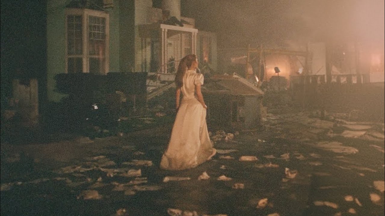 Ariana Grande - supernatural (official music video) Ariana Grande - supernatural (official music video)