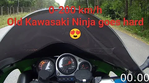 Kawasaki Ninja ZX7R acceleration 0-200