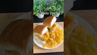Vada pav✨#vadapav#mumbaistyle#spicey#like#subscribe
