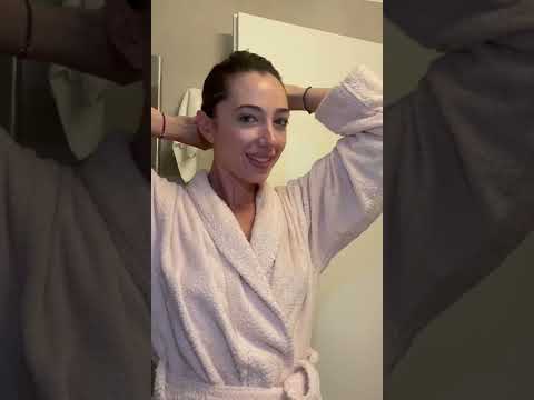 Βίντεο: 6 τρόποι για να χτενίζετε τα υγρά μαλλιά