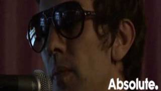 Richard Ashcroft - Absolute radio live session- She brings me the music chords