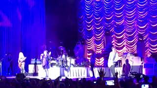 Video thumbnail of "Heart ROCKIN’ HEAVEN DOWN Live Philadelphia Camden BB&T 08/02/19 AJB"