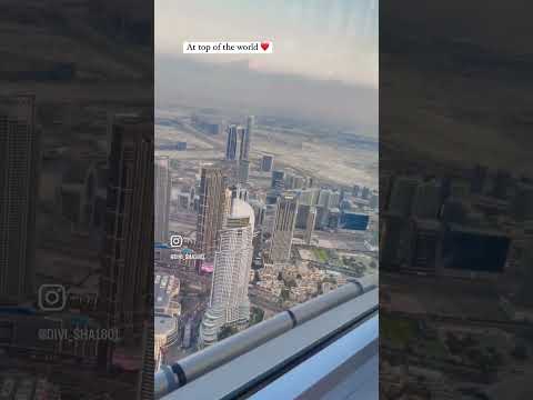The view from top of the word ..#dubai #burjkhalifa #tallestbuilding #sukoon #lifeindubai
