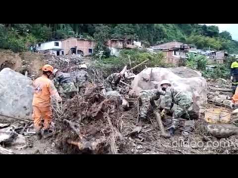 Envían soldados especialistas en rescate para atender emergencia por alud de tierra en Pereira