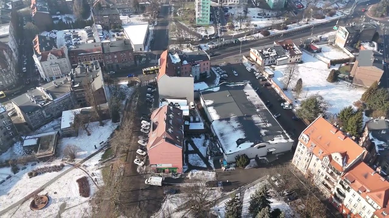 Zdjęcie 4: Pościg za nieletnim kierowcą pod wpływem narkotyków. Niepokój na ulicach Metropolii