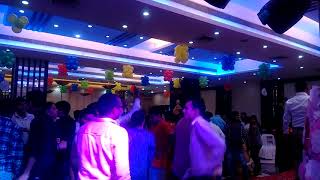 Dj navi bollywood party
