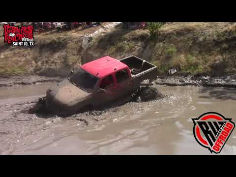 CHEVROLET NEVER GIVES UP! DEEP BOGGING!