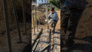 बांस स्टेक इंसर्टर, आपकी बागवानी को और अधिक पेशेवर बनाता है।