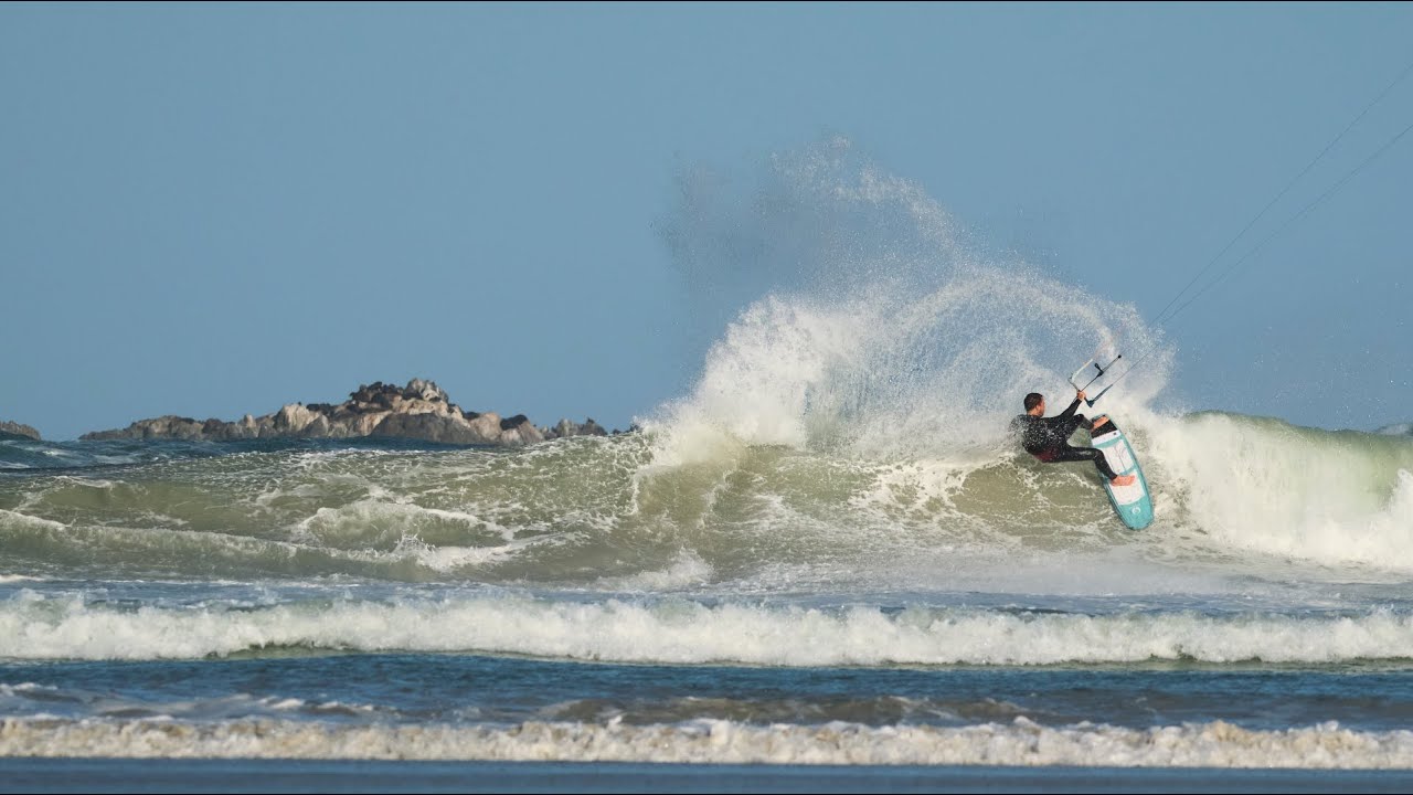 Luke McGillewie | Kiteboarding Cape Town.
