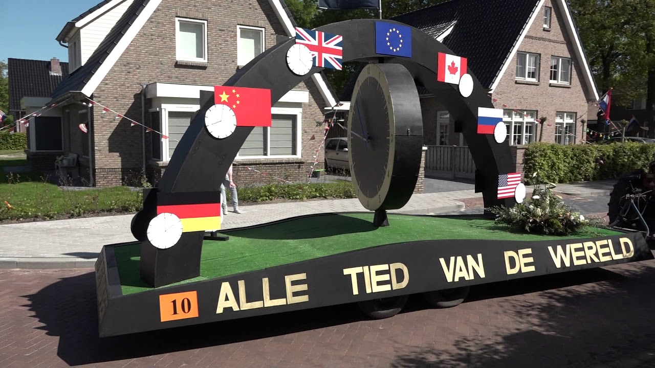 Daarle 1085:Optocht versierde wagens (deel 2)