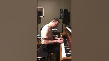 Thumbnail of Little vibe on my new single "Probe" Out everywhere :) #electronicmusic #piano #musician #electronic