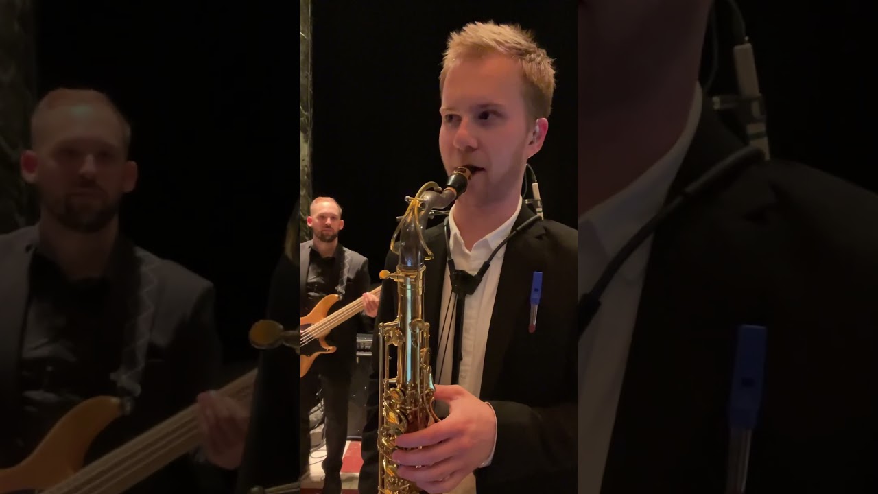 Vocalist tries to stump me pt3