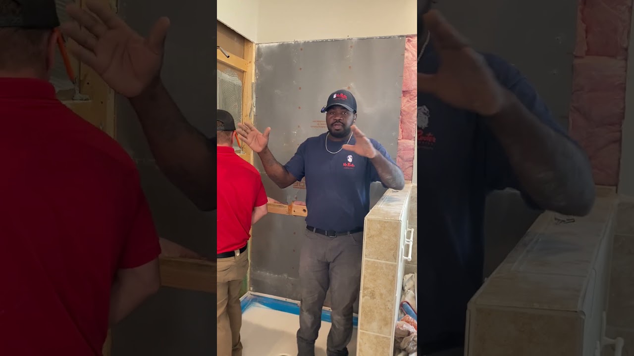 🔨 Hendersonville’s Shower Makeover Magic! 🛁✨ 