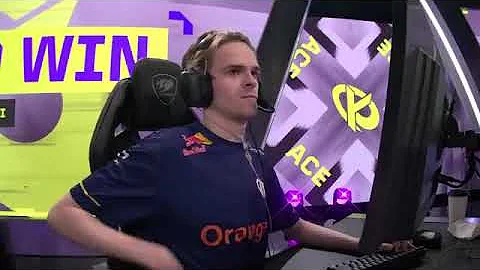 40 Jaw-Dropping Clutches From The Past 5 Years