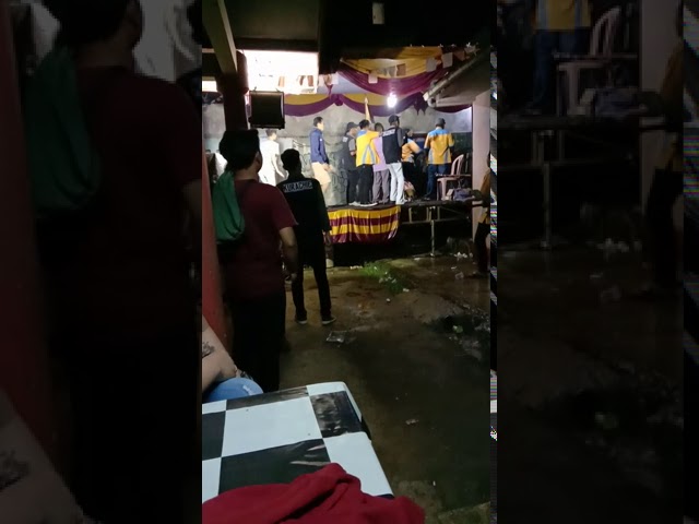 VIRAL..!!! PENAMPAKAN HANTU SAMBIL NYANYI MENGGEGERKAN WARGA LEMBURSITU KOTA SUKABUMI PART I ..!!! class=