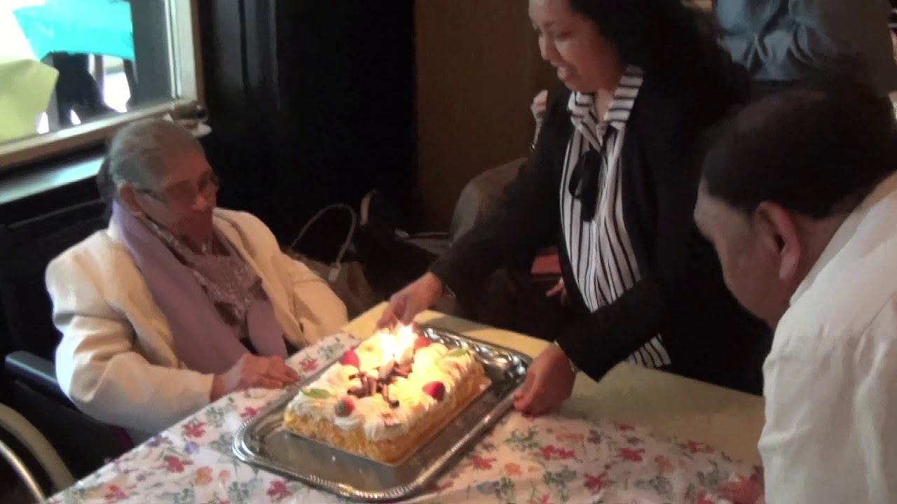 16  A. Tulaseket  Hari Ulang Tahun 97  Lang zal ze leven  2 april 2018