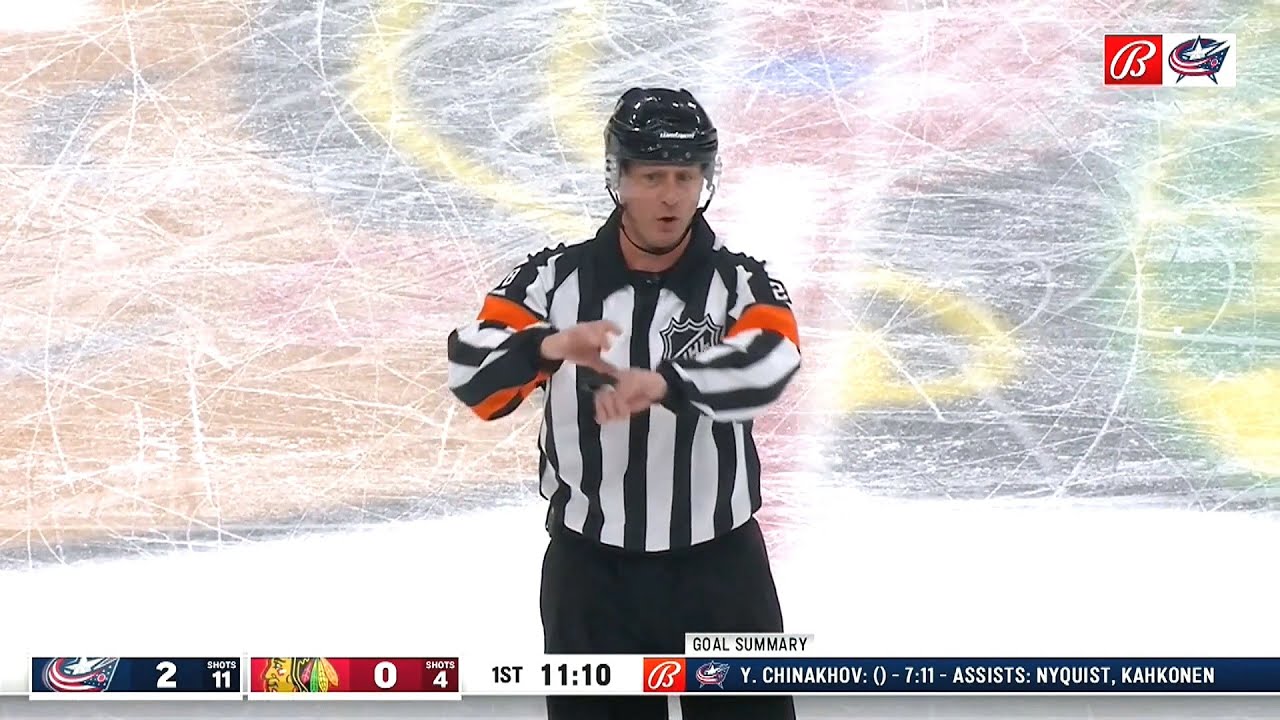 Ref Tells Andrew Peeke To "Shut The F*ck Up" On Hot Mic - YouTube