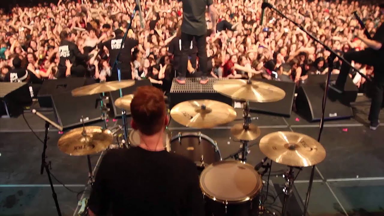 Issues - Hooligans Take Over Atlanta