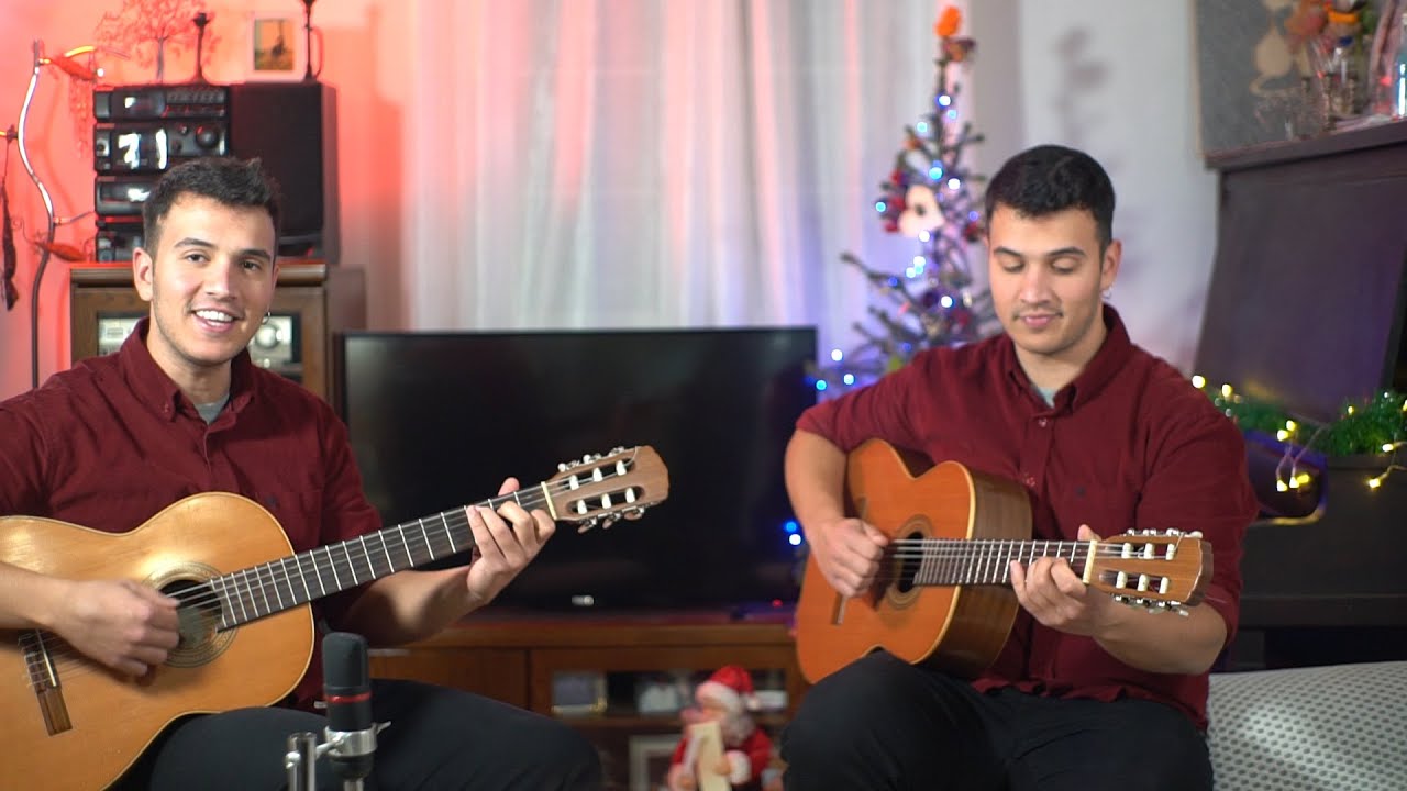 ΚΑΛΑΝΤΑ ΧΡΙΣΤΟΥΓΕΝΝΩΝ - ΠΡΩΤΟΧΡΟΝΙΑΣ στην ΚΙΘΑΡΑ (Μελωδία-Συγχορδιες)+Παρτιτούρα