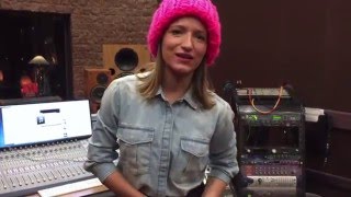 Вика Курзова - клип "Забывай" на RU.TV Вика Курзова - клип "Забывай" на RU.TV
