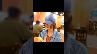 Kpop Idol Trying To Eat Durian 