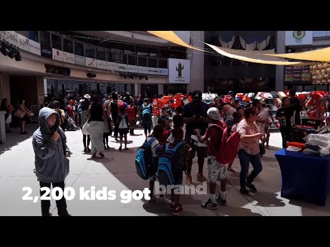 WEB EXTRA: Shaq teams up with Zappos to donate shoes, school supplies to Las Vegas kids