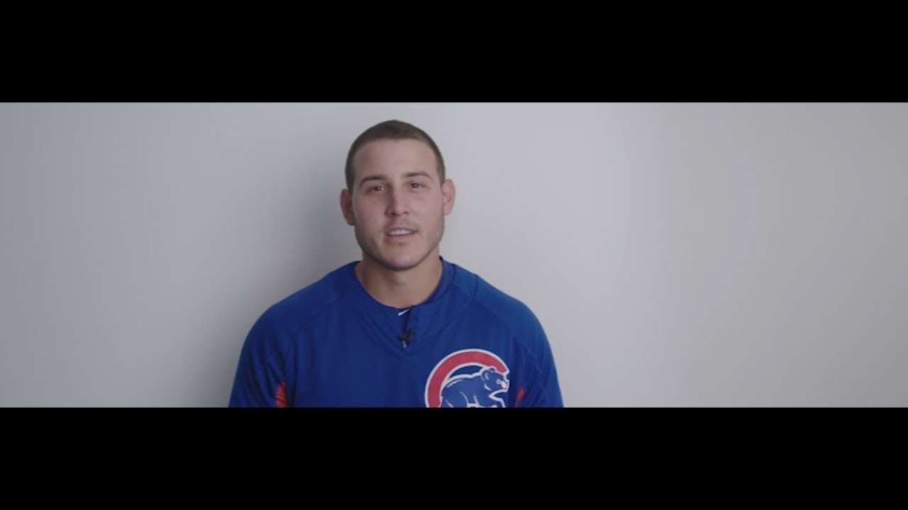 Rizzo helps out Cubs in LaStella prank war
