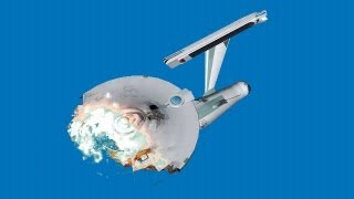 Space Wreck In Flame - Blue Screen Effect