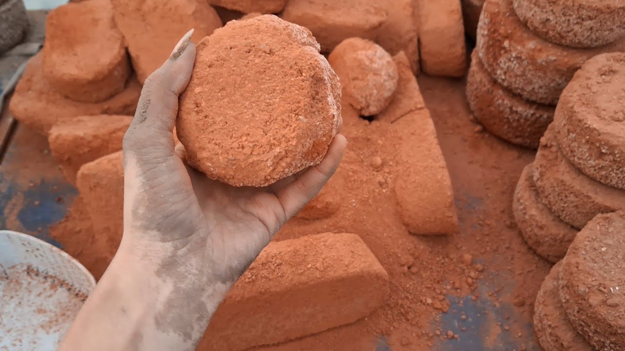 Vlog Dirts or textures ki satisfying crumbling 