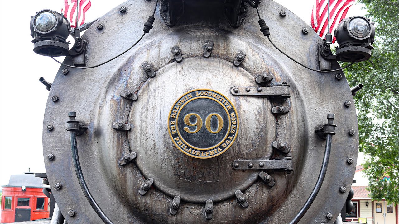 Riding on the Strasburg Railroad with #90